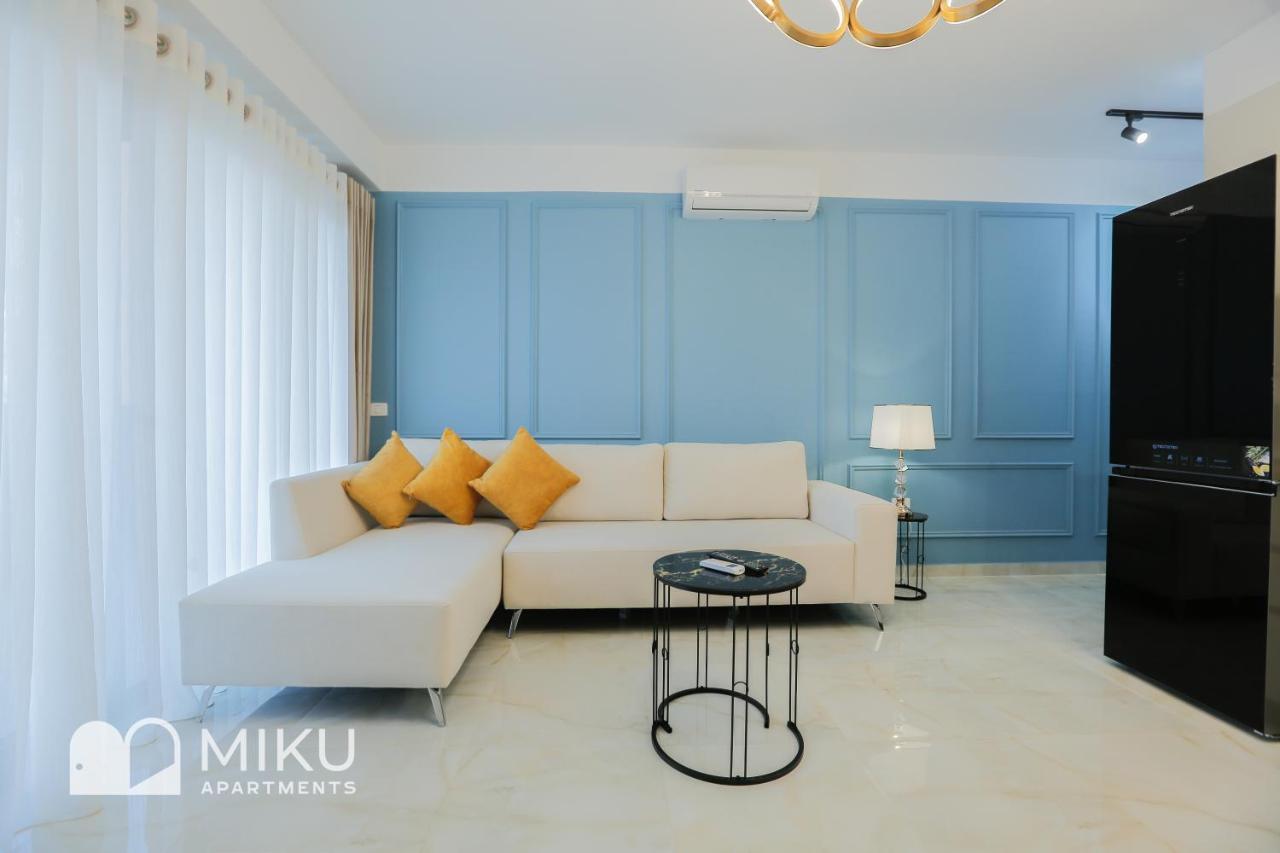 Miku Apartment - Glamorous 1Bedroom Apartment At Olympic Residence Tirana Exterior foto